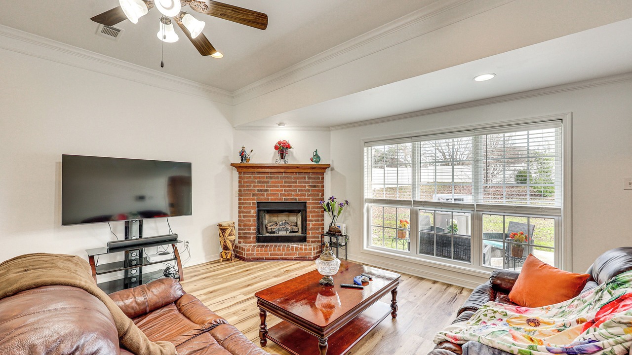 Photo of Bedroom in Claiborne