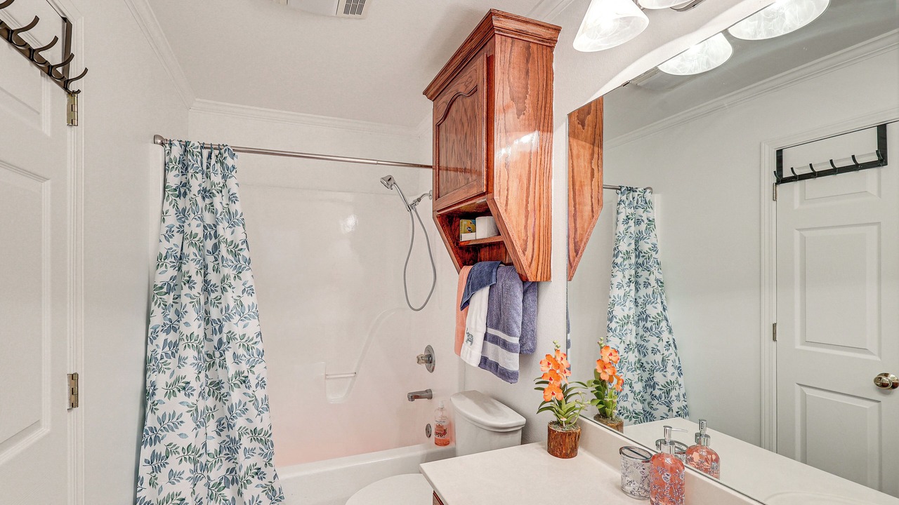 Photo of Bathroom in Claiborne