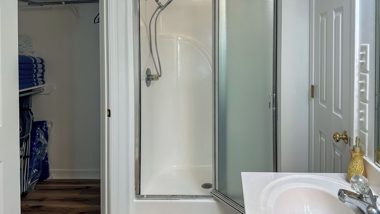 Photo of Bathroom in Claiborne