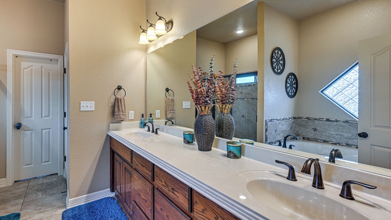 Photo of Bathroom in Killeen