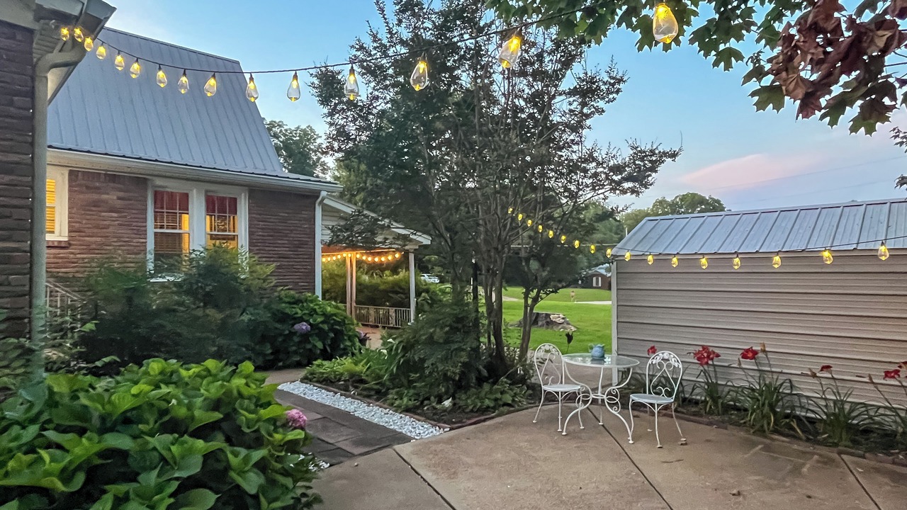Photo of Outdoor in Greenfield