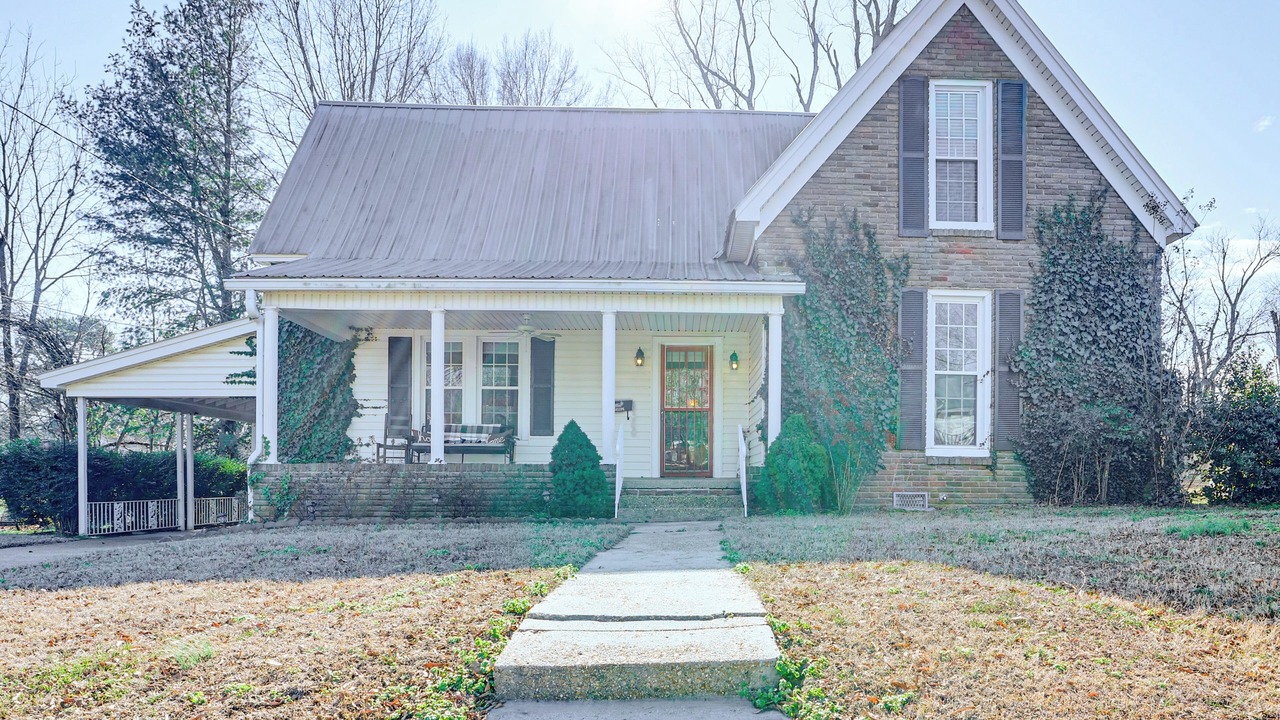 Photo of Outdoor in Greenfield