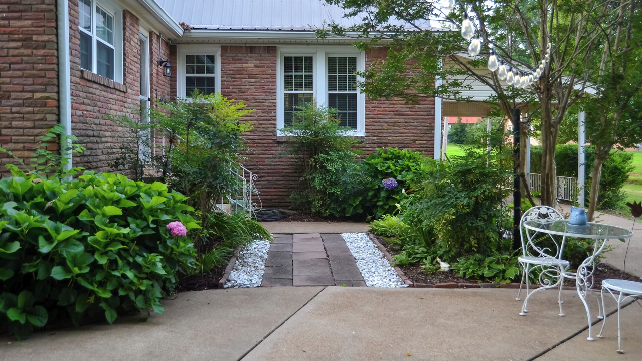 Photo of Outdoor in Greenfield