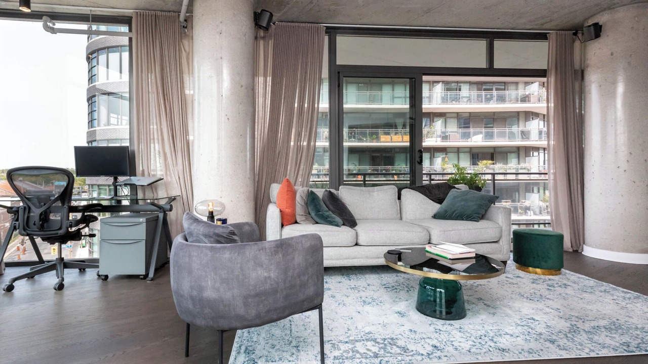Photo of Livingroom in Leslieville