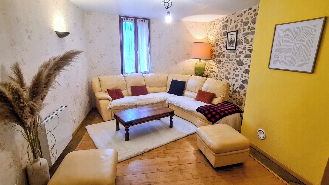 Photo of Livingroom in Antugnac
