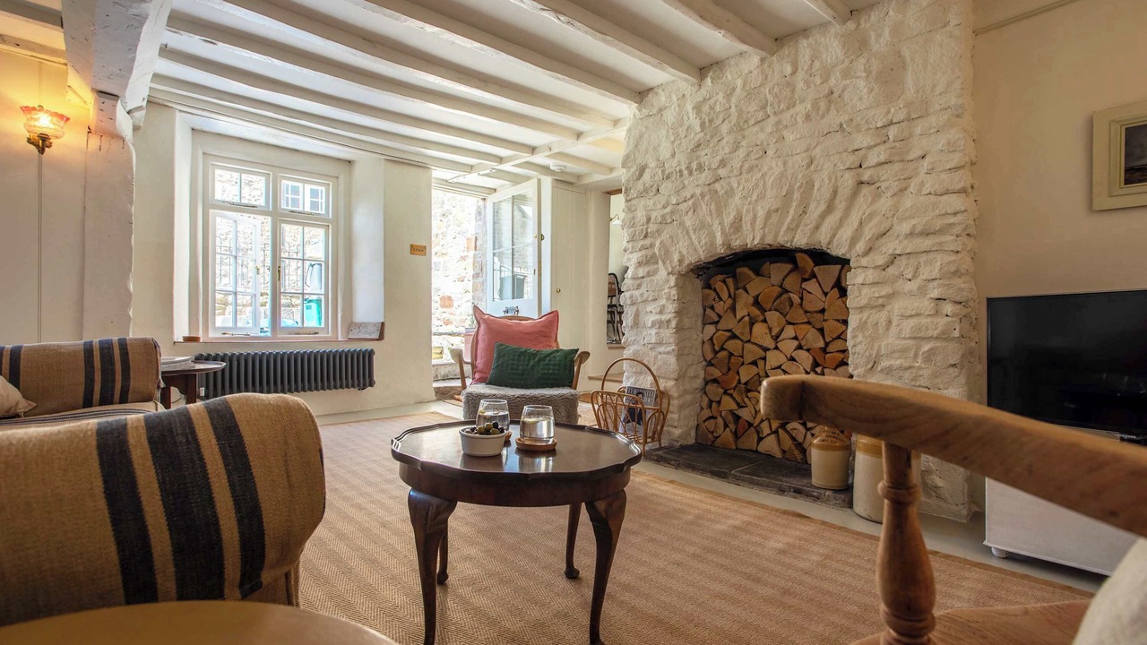 Photo of Livingroom in Wellow