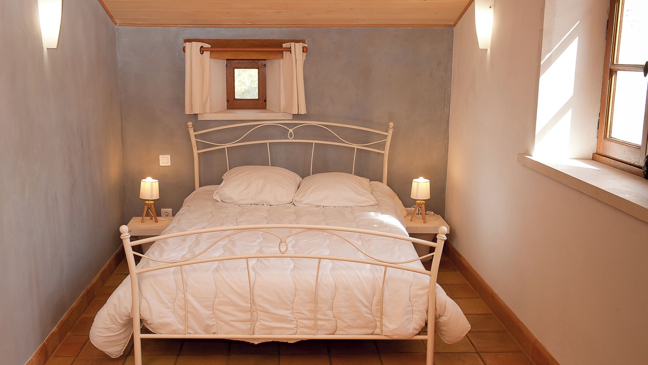 Photo of Bedroom in Castelnau-sur-l'Auvignon