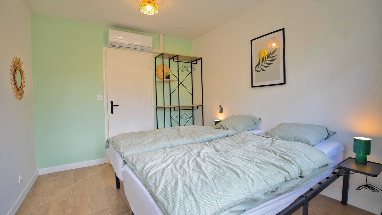 Photo of Bedroom in Neuvy-en-Sullias