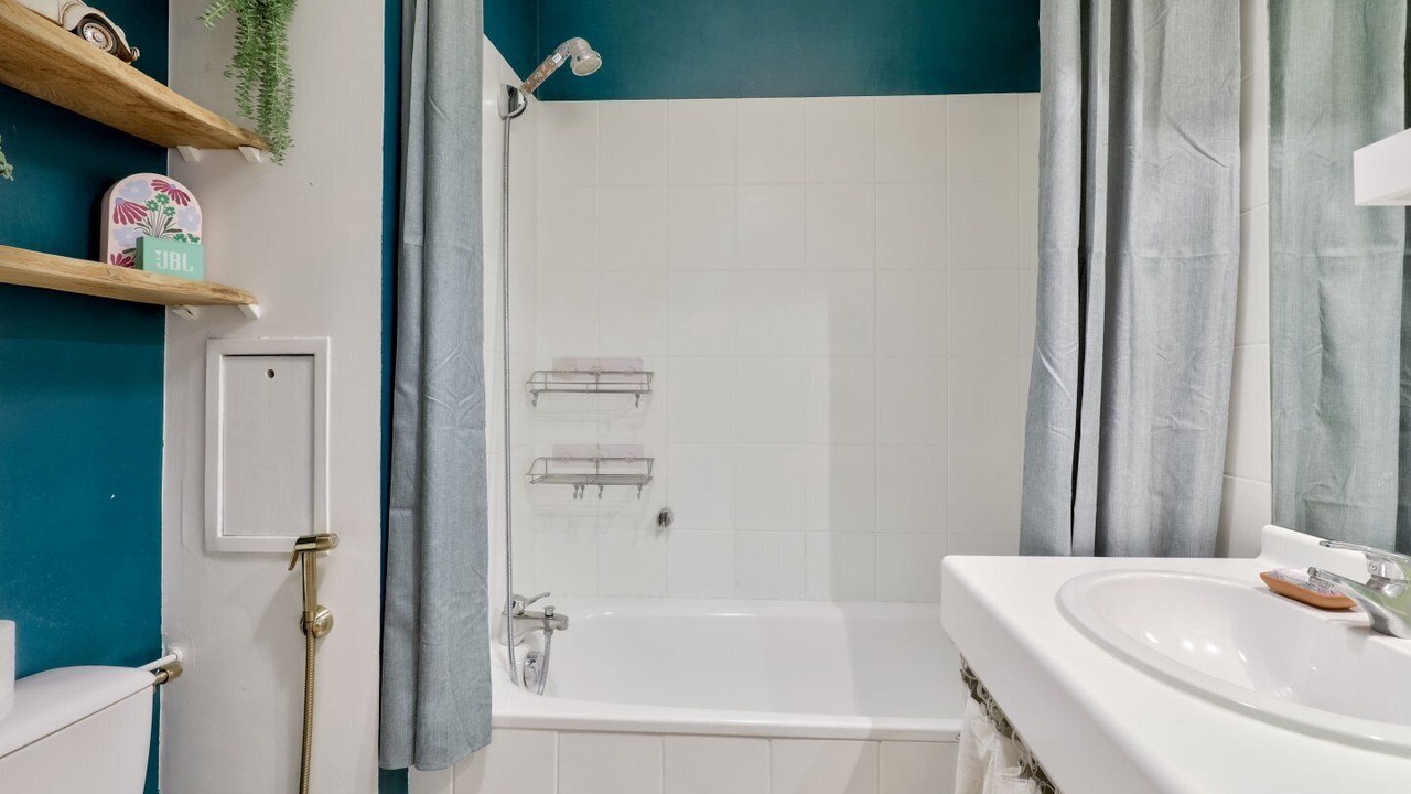 Photo of Bathroom in Rueil-Malmaison