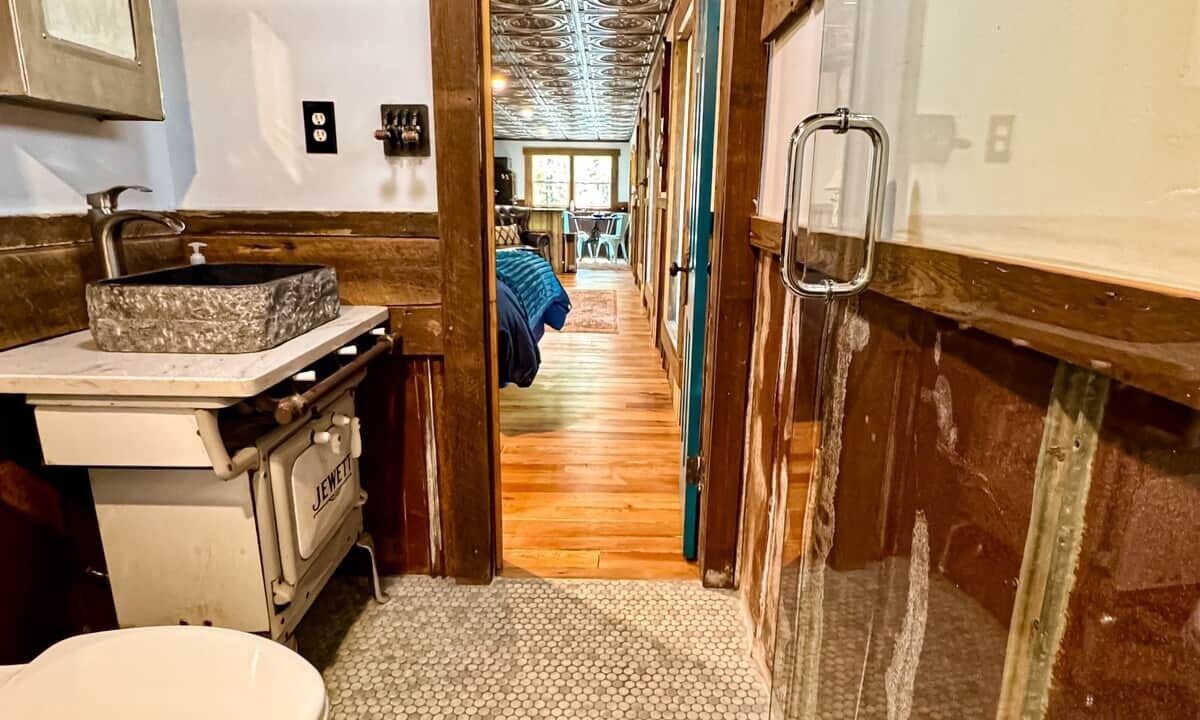 Photo of Bathroom in Newell