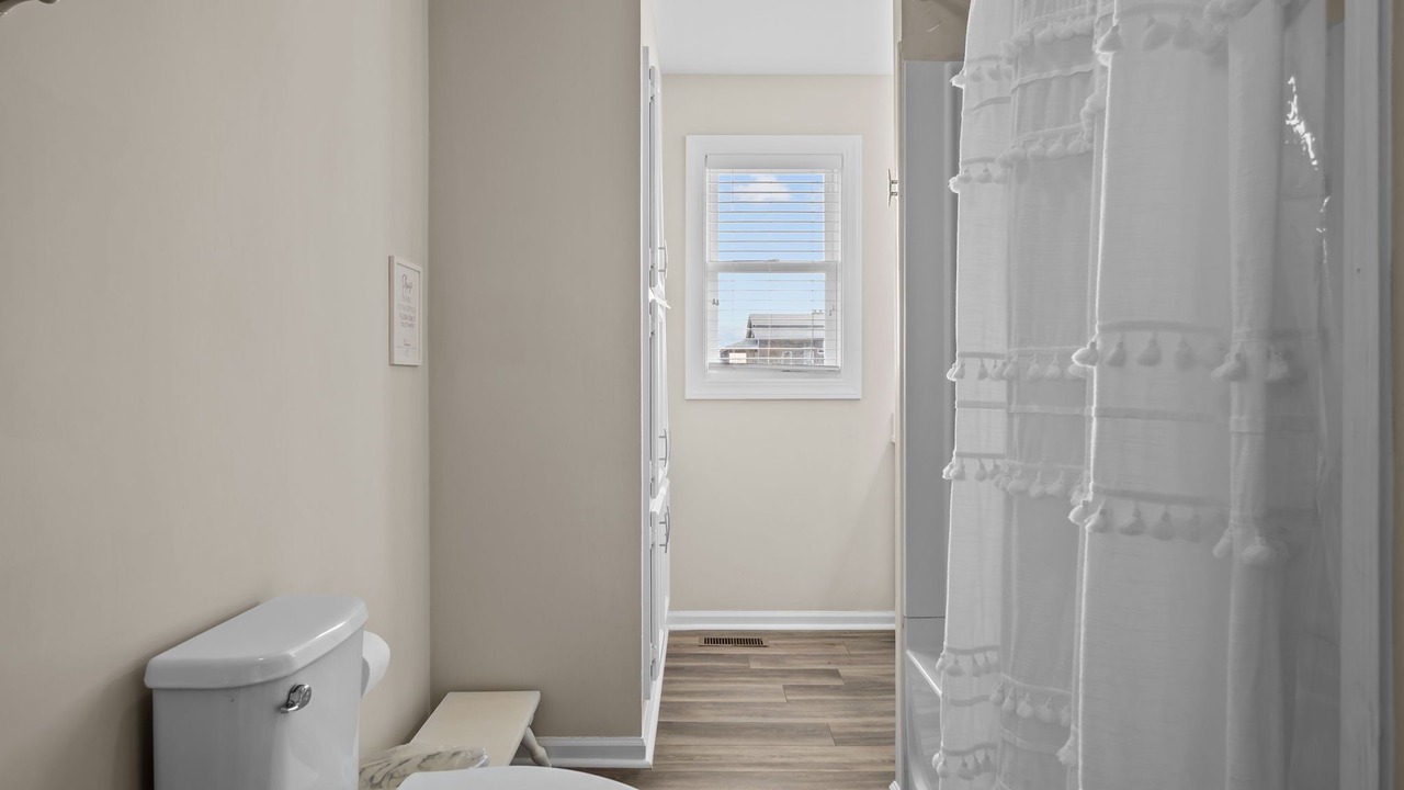 Photo of Bathroom in The Point