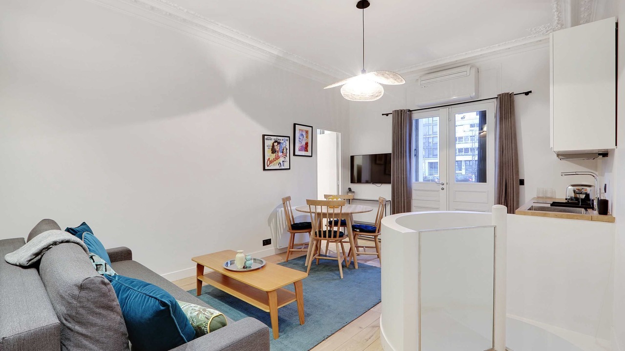 Photo of Others in Neuilly-sur-Seine