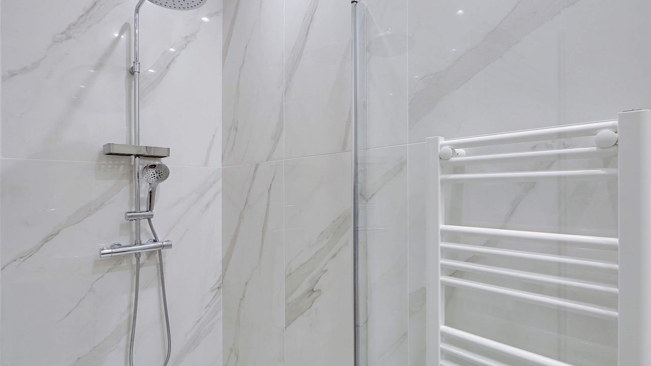 Photo of Others in Neuilly-sur-Seine