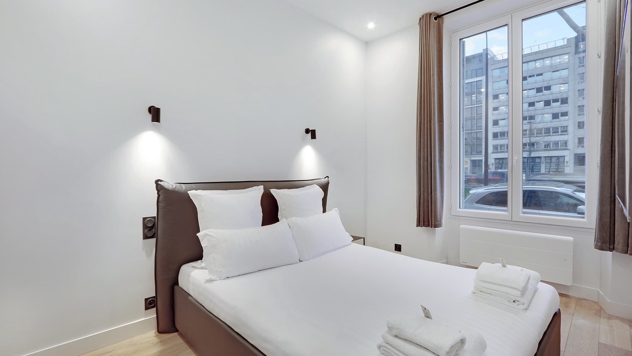 Photo of Others in Neuilly-sur-Seine