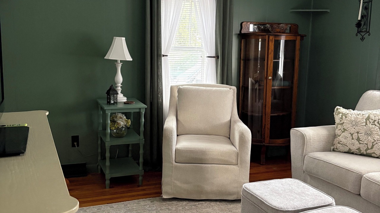 Photo of Livingroom in Jay