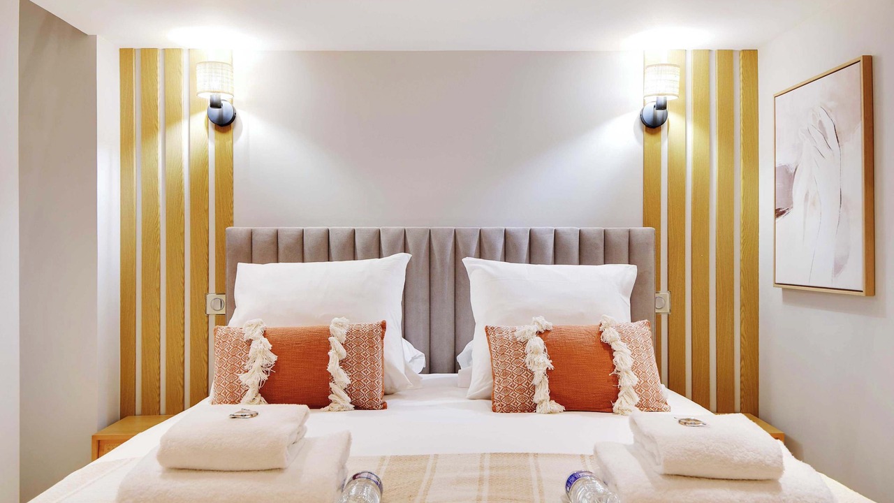 Photo of Bedroom in Clignancourt