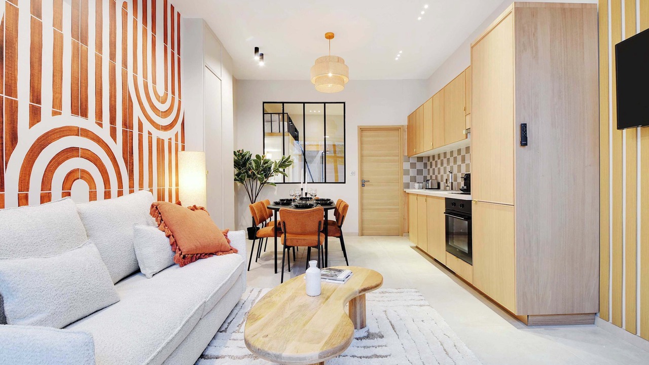 Photo of Livingroom in Clignancourt