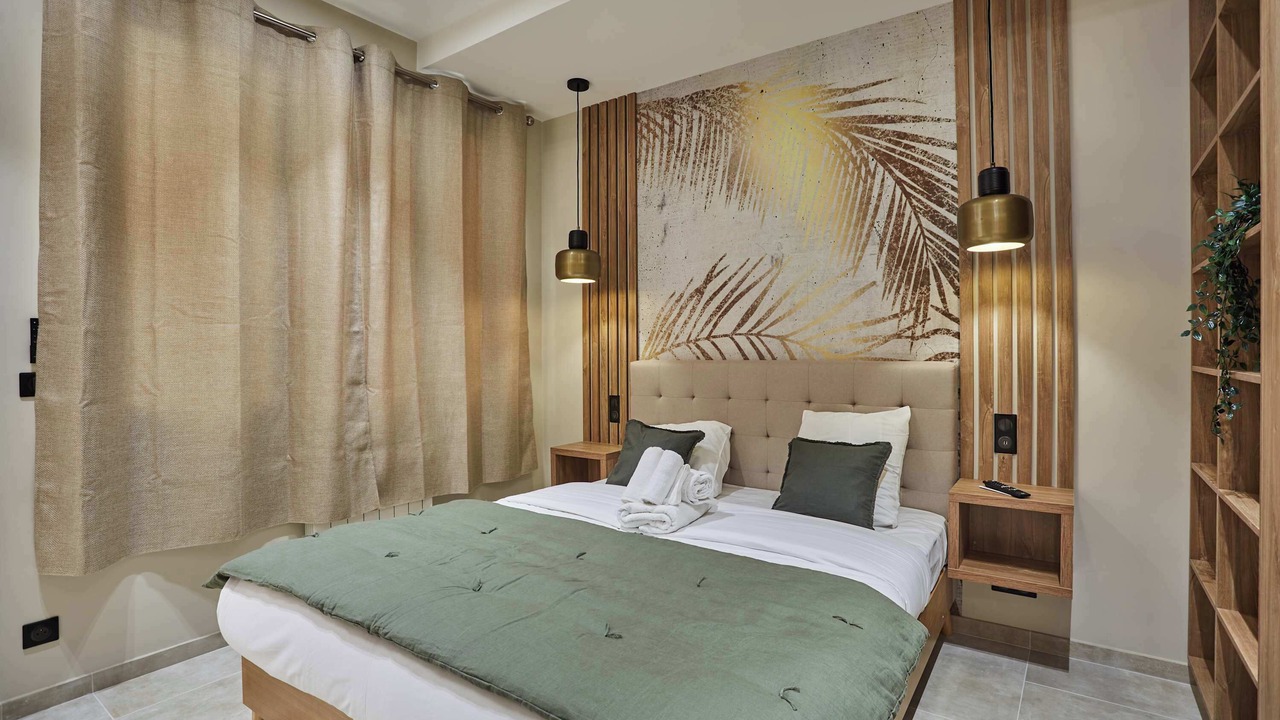 Photo of Bedroom in 18th Arrondissement