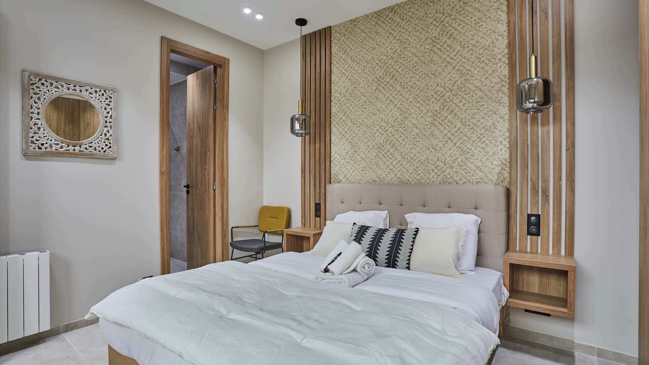 Photo of Bedroom in 18th Arrondissement