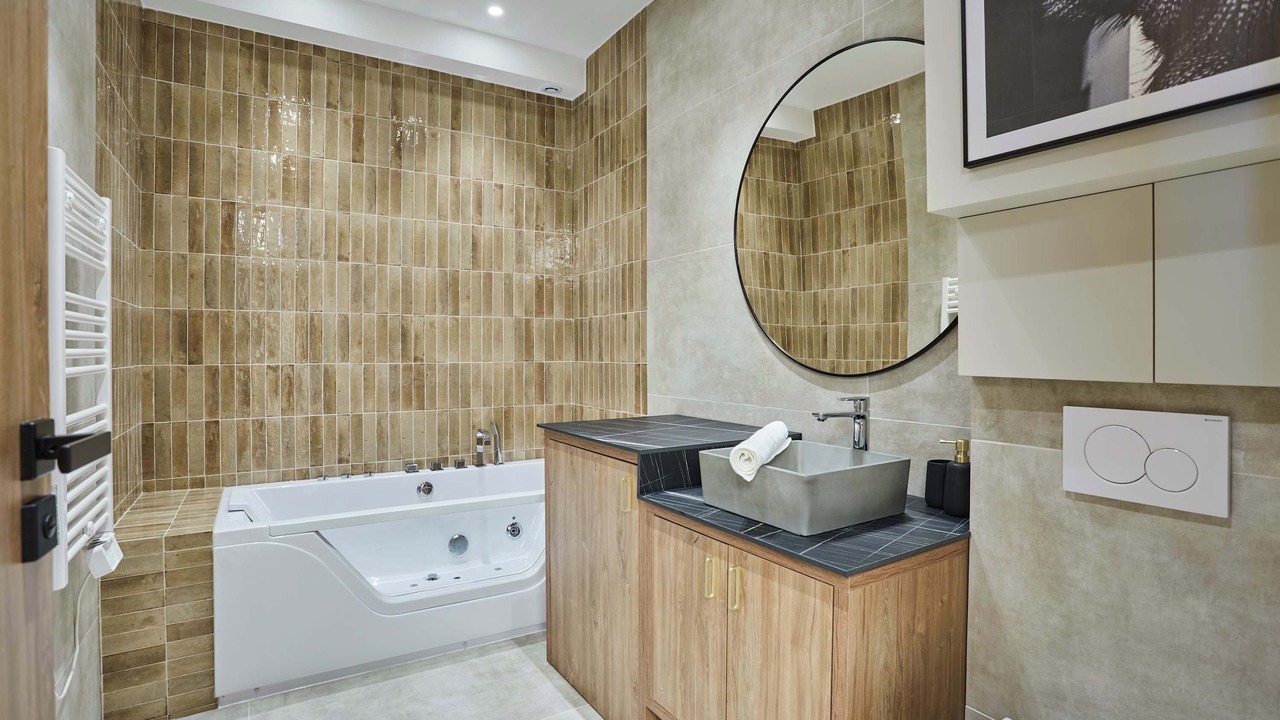 Photo of Bathroom in 18th Arrondissement