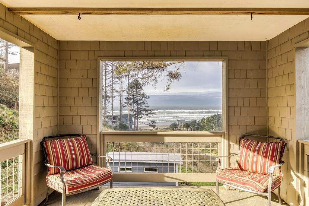 Photo of Patio Balcony in Neskowin