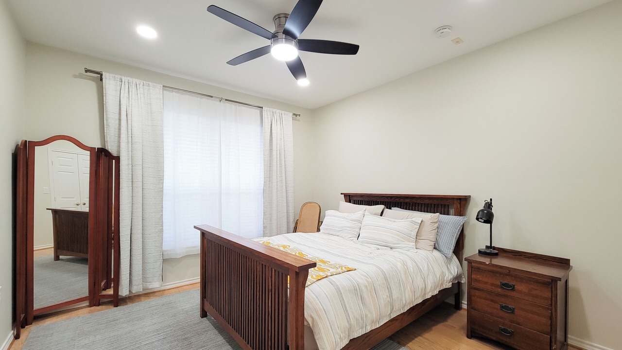Photo of Bedroom in Uptown