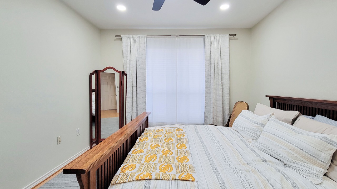 Photo of Bedroom in Uptown