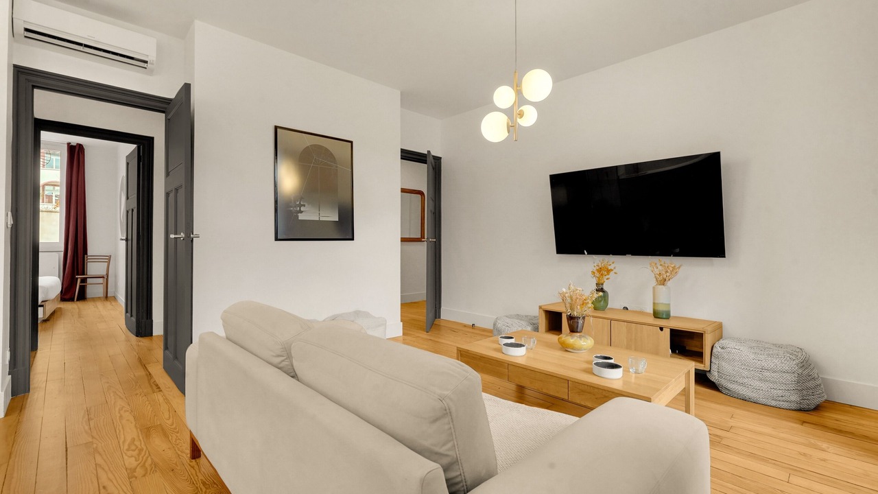 Photo of Livingroom in Guilhemery