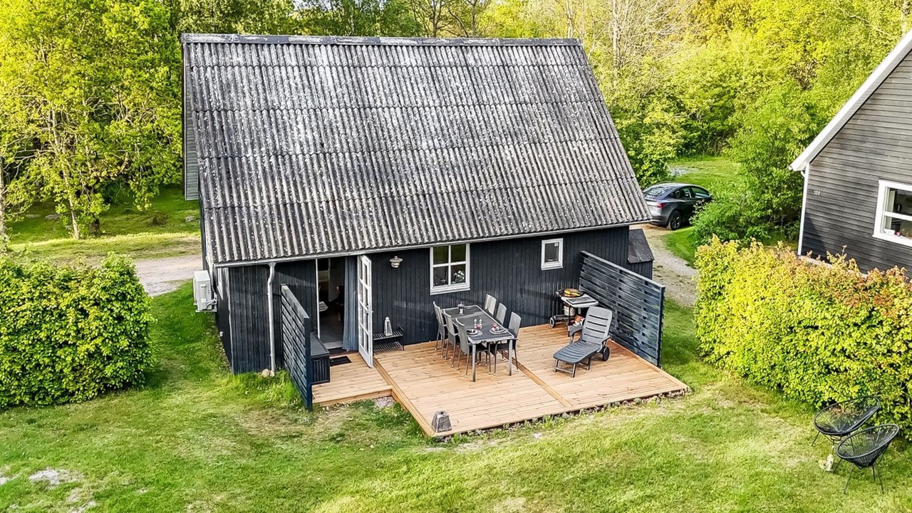 Photo of Others in Skygge