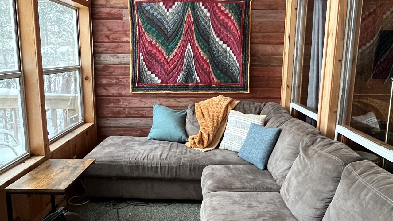 Photo of Livingroom in Traverse Bay