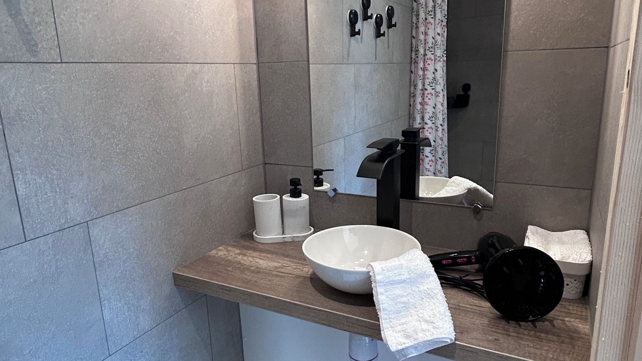 Photo of Bathroom in Longemaison