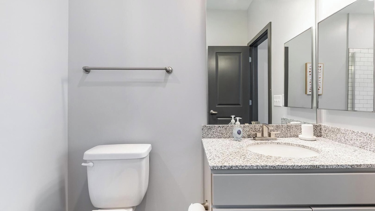 Photo of Bathroom in Northwest Pensacola