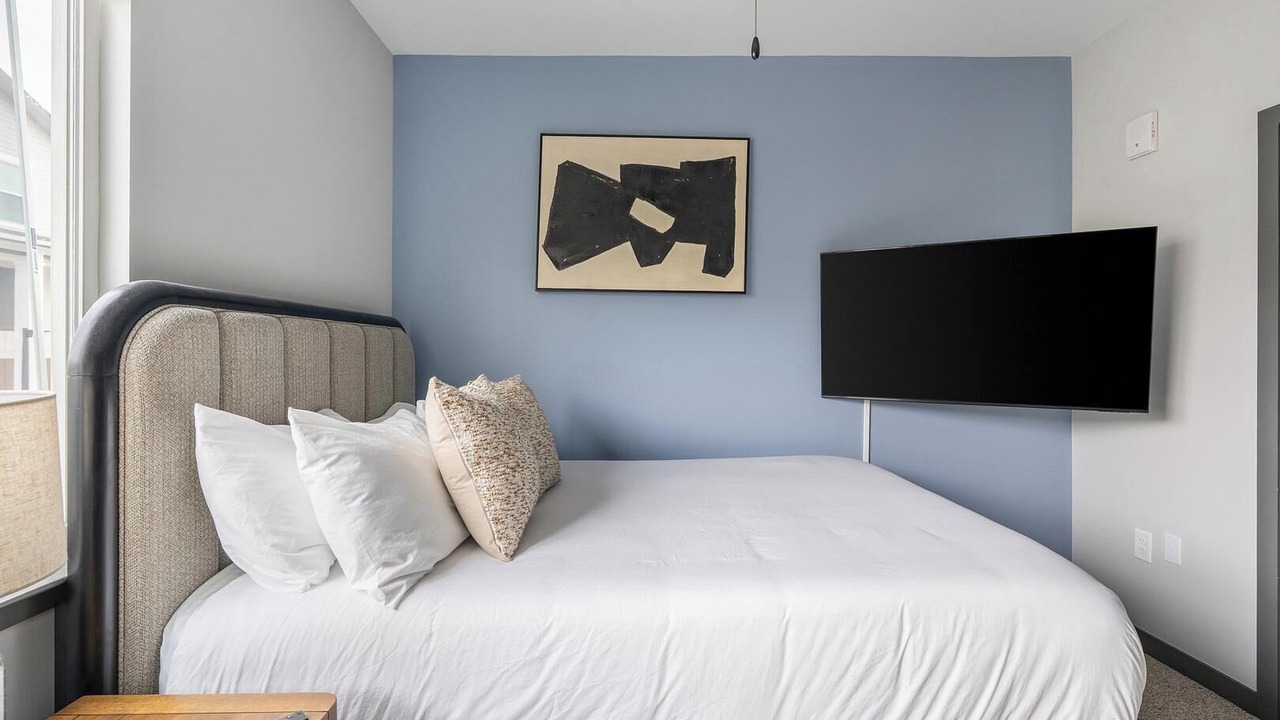 Photo of Bedroom in Northwest Pensacola