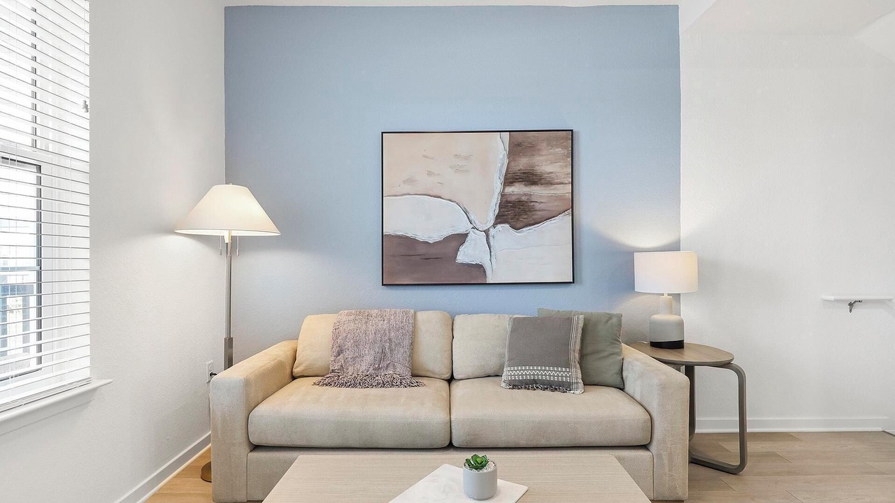 Photo of Livingroom in Lakeland
