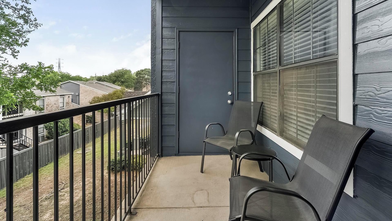 Photo of Patio Balcony in Medical Center District