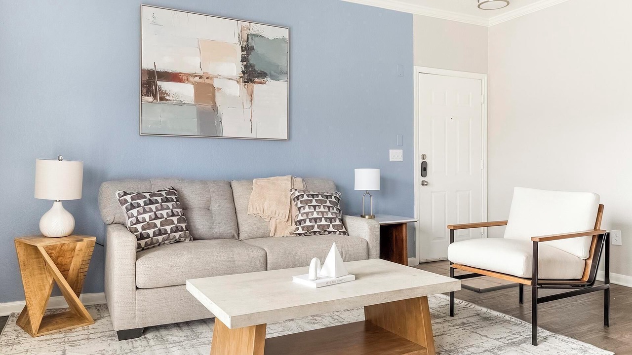 Photo of Livingroom in Medical Center District