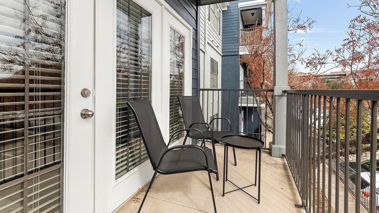 Photo of Patio Balcony in Medical Center District