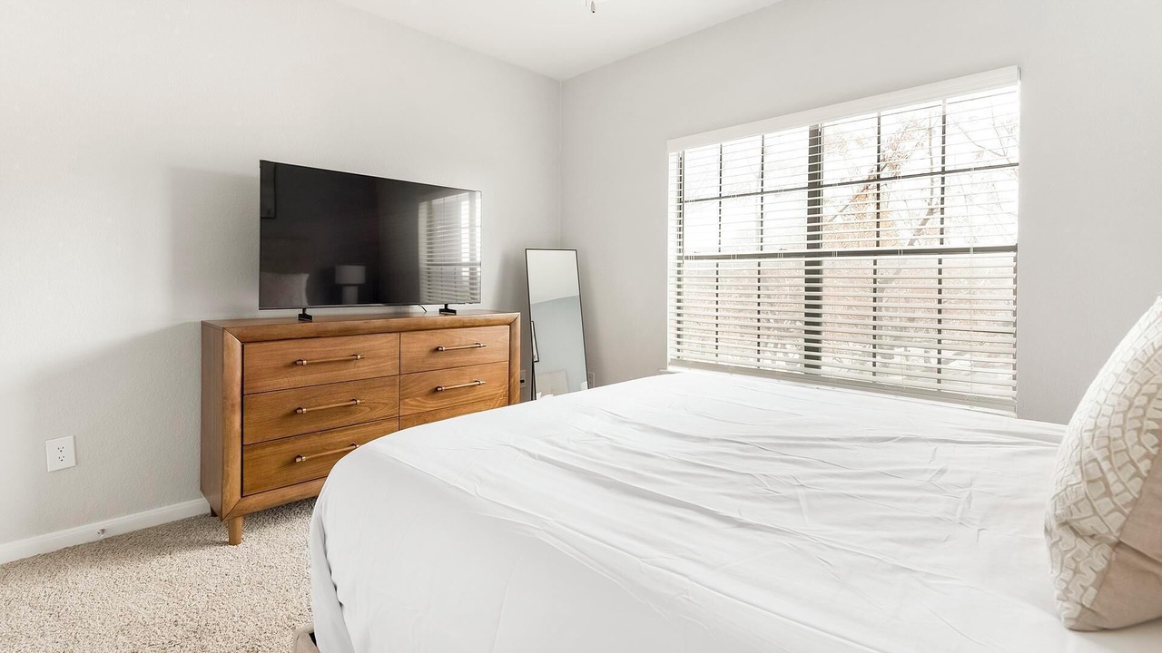 Photo of Bedroom in Medical Center District