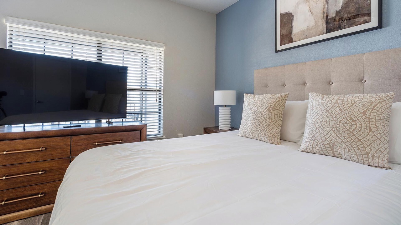 Photo of Bedroom in Medical Center District