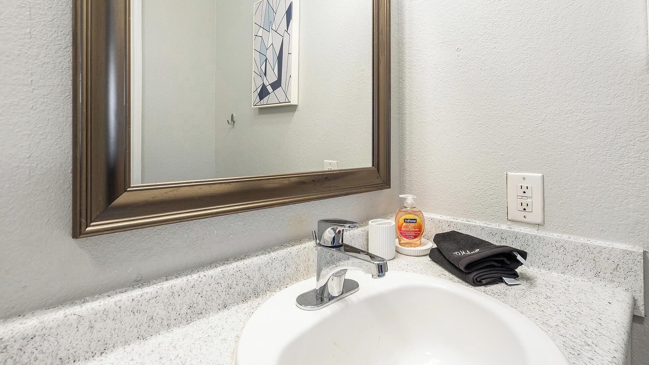 Photo of Bathroom in Medical Center District