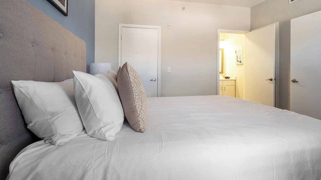 Photo of Bedroom in Medical Center District