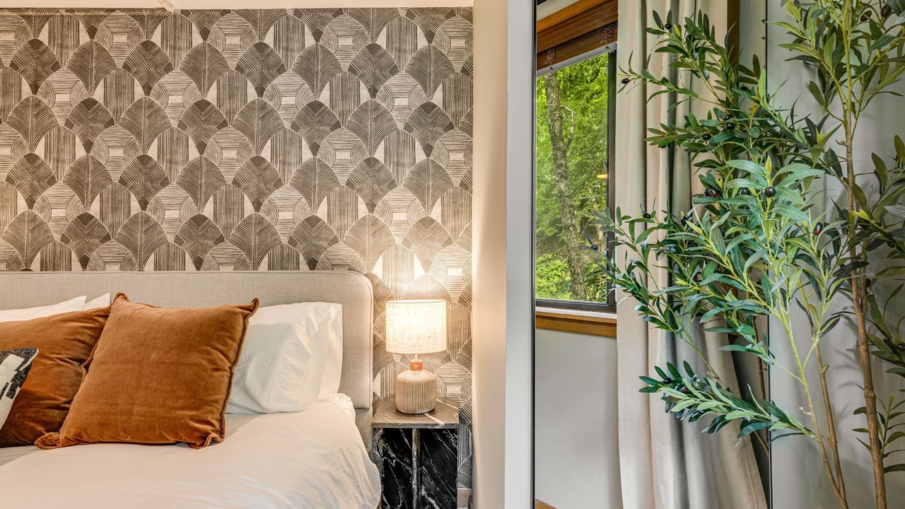 Photo of Bedroom in Charter Hills
