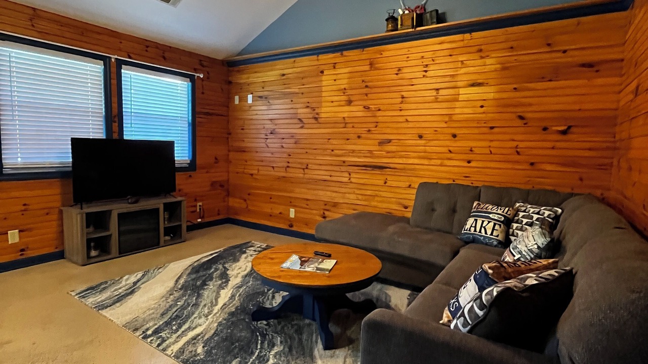 Photo of Livingroom in Sunrise Beach