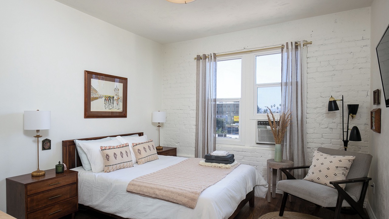 Photo of Bedroom in Westlake