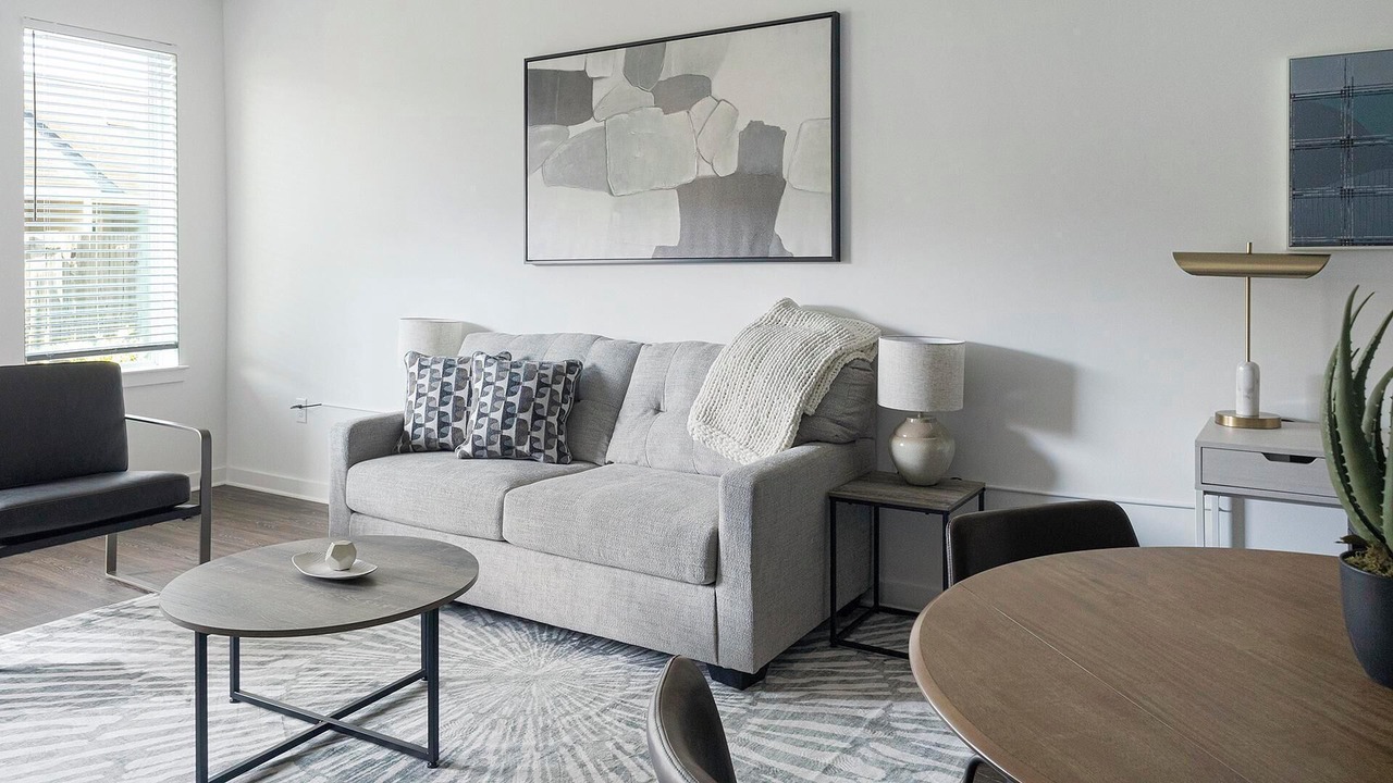 Photo of Livingroom in East Raleigh