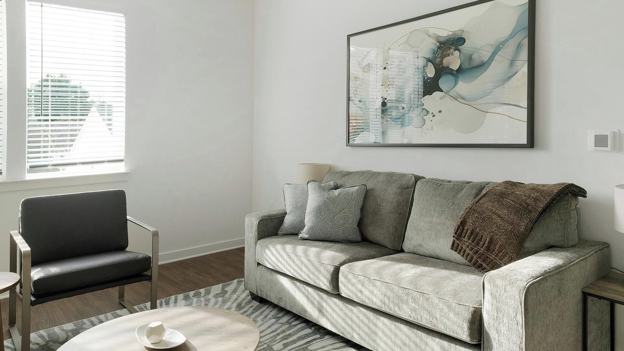 Photo of Livingroom in Southeast Raleigh