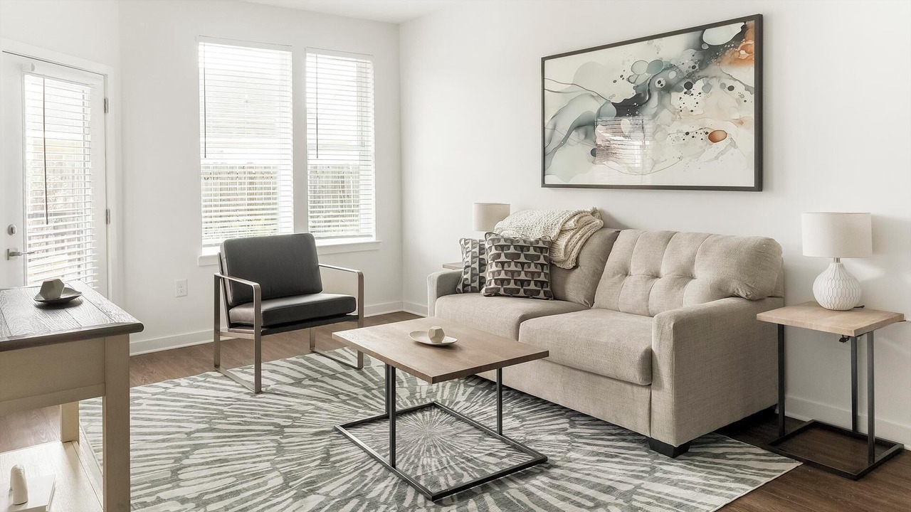 Photo of Livingroom in East Raleigh
