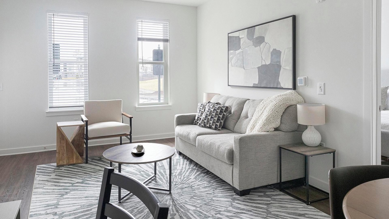 Photo of Livingroom in Southeast Raleigh