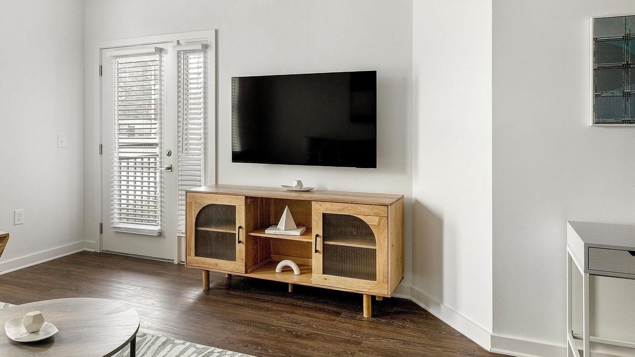 Photo of Livingroom in Southeast Raleigh