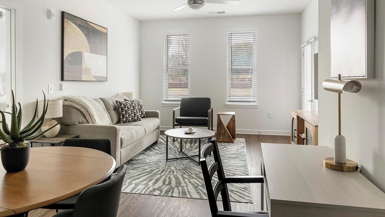 Photo of Livingroom in Southeast Raleigh
